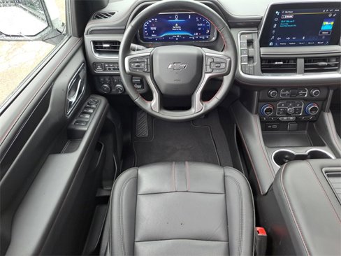 Used 2024 Chevrolet Suburban RST w/ Luxury Package image 11