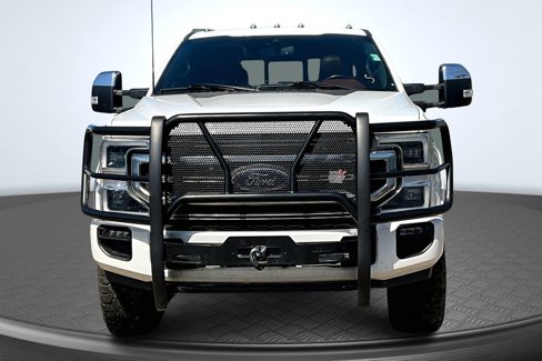 Used 2022 Ford F250 Platinum w/ Tremor Off-Road Package image 2