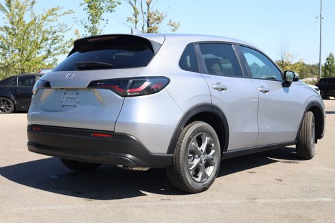 New 2026 Honda HR-V LX image 6