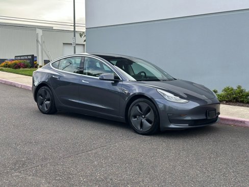 Used 2020 Tesla Model 3 Long Range image 4