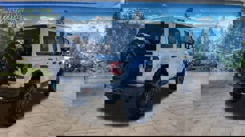 New 2025 Jeep Wrangler Unlimited Rubicon 392 image 5