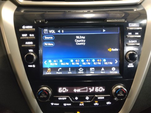 Used 2017 Nissan Murano SL image 25