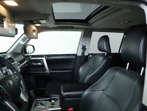 Used 2016 Toyota 4Runner Limited image 20