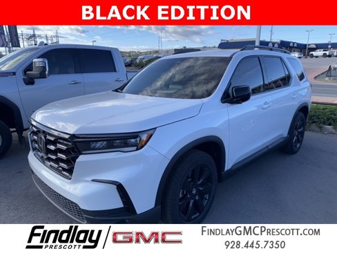 Used 2025 Honda Pilot Black Edition image 1