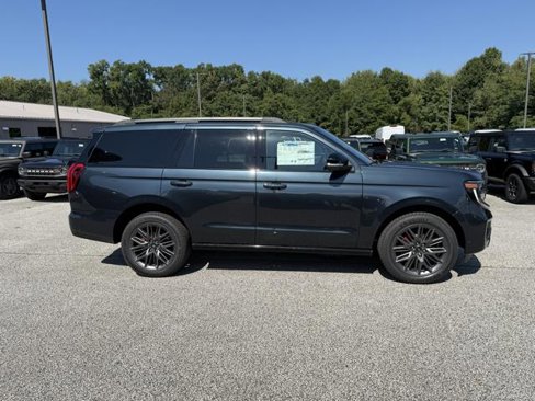 New 2025 Ford Expedition Platinum image 8
