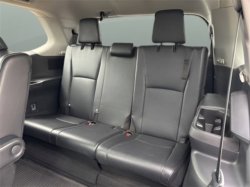 Used 2024 Toyota Grand Highlander Limited image 13