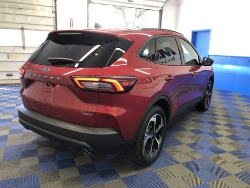 New 2025 Ford Escape ST-Line Select image 4