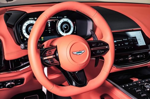 New 2025 Aston Martin DBX 707 image 20