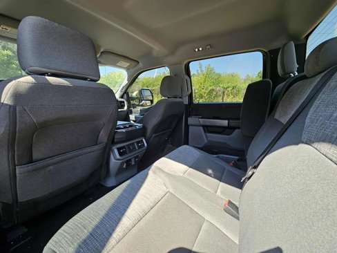 Used 2022 Ford F150 XLT w/ Equipment Group 302A High image 12