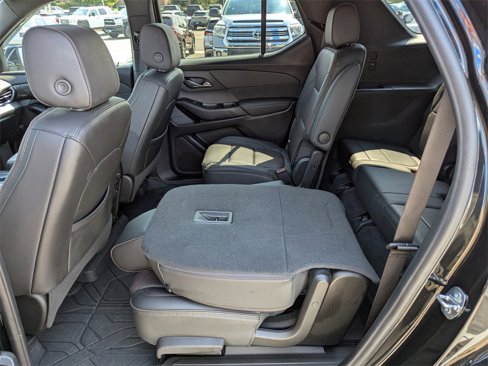 Certified 2023 Chevrolet Traverse High Country w/ LPO, Floor Liner Package image 34