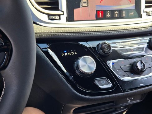 New 2026 Chrysler Pacifica Select image 27