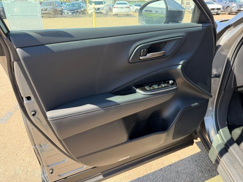 Used 2025 Toyota Crown XLE image 20