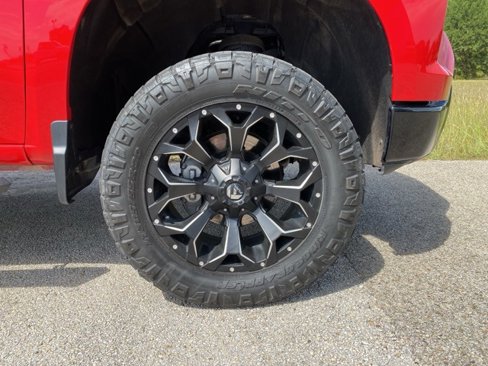 Used 2022 Chevrolet Silverado 1500 LT Trail Boss w/ Convenience Package II image 9