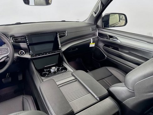 New 2025 Jeep Wagoneer Series II image 28