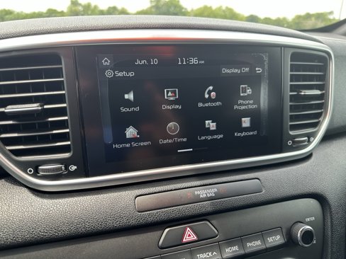 Used 2020 Kia Sportage S image 25