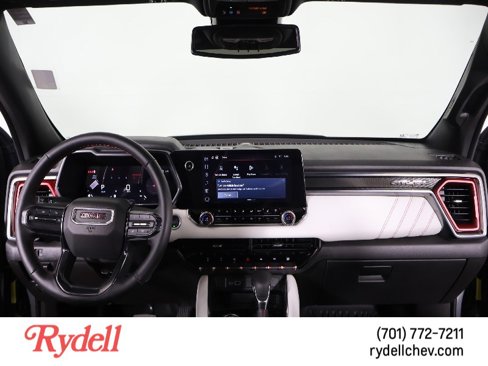 Certified 2025 GMC Canyon AT4 w/ AT4X AEV Edition image 15