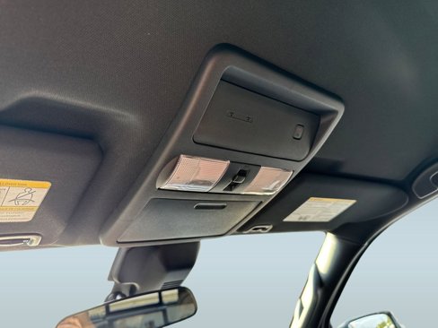 New 2026 Nissan Frontier SV w/ All-Weather Content Package image 18