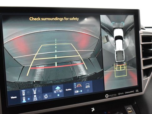 Used 2023 Toyota Tundra Limited image 20