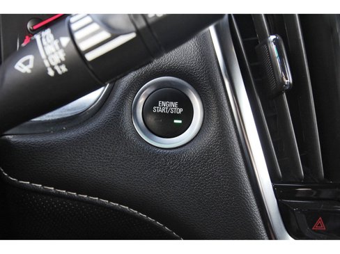 Used 2023 Chevrolet Traverse Premier image 23