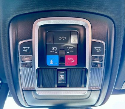 New 2026 RAM 1500 4x4 Crew Cab image 33