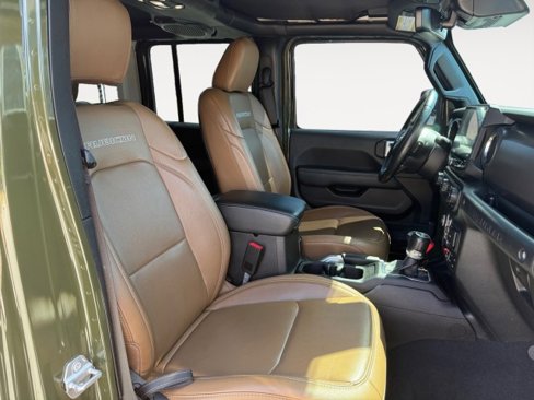 Used 2021 Jeep Wrangler Unlimited Rubicon image 11