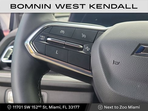 Used 2024 Chevrolet Traverse LT w/ Midnight/Sport Edition image 15