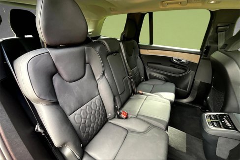 Certified 2025 Volvo XC90 B6 Plus w/ Protection Package Premier image 20