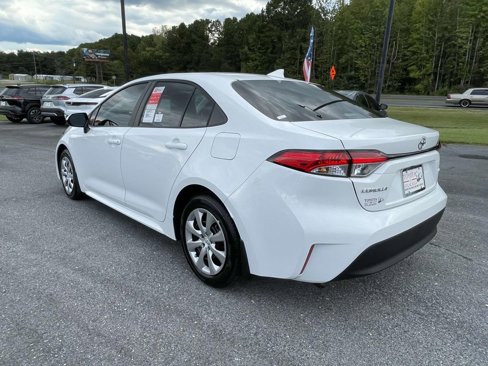 New 2026 Toyota Corolla LE image 3