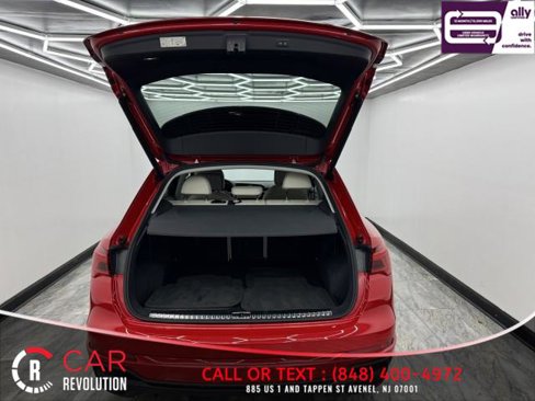 Used 2024 Audi Q3 2.0T Premium image 6