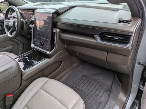 Used 2025 GMC Yukon Elevation image 27
