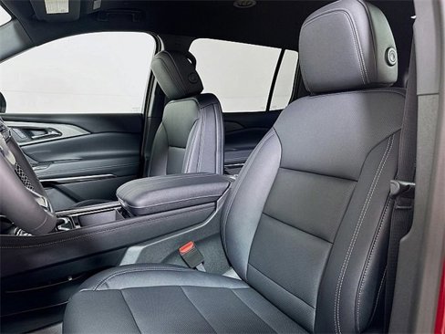 New 2026 Chevrolet Traverse LT w/ LPO, Floor Liner Package image 7
