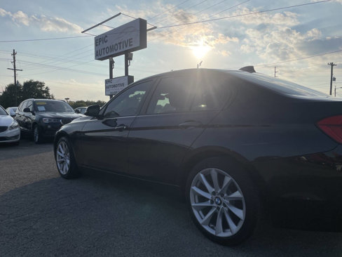 Used 2018 BMW 320i xDrive Sedan image 7