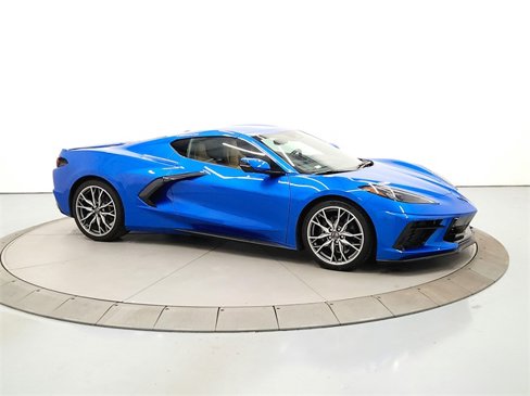 Used 2024 Chevrolet Corvette Stingray Preferred Cpe w/ Stealth Interior Trim Package image 9
