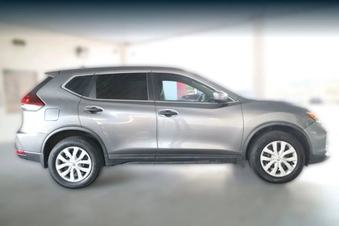 Used 2020 Nissan Rogue S image 8