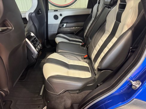 Used 2017 Land Rover Range Rover Sport SVR image 22