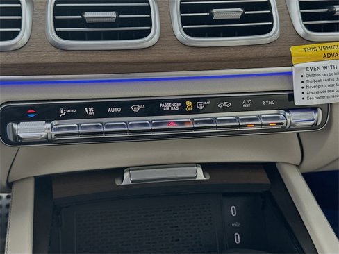 New 2026 Mercedes-Benz GLS 580 4MATIC image 16