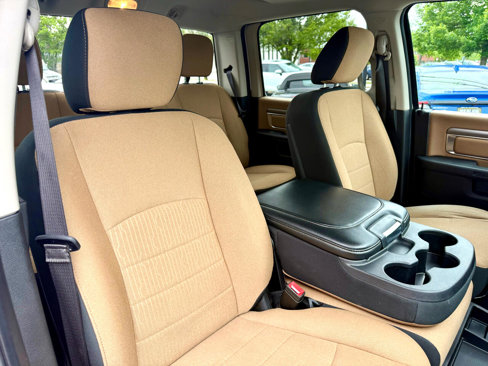 Used 2021 RAM 1500 Classic SLT image 28