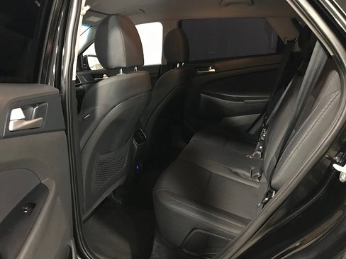 Used 2020 Hyundai Tucson SEL w/ Cargo Package image 16