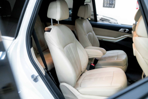 Used 2021 BMW X7 xDrive40i w/ Premium Package image 75
