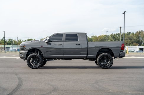 Used 2026 RAM 2500 Laramie w/ Night Edition image 7