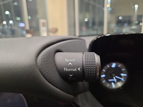 New 2025 Lexus ES 350 w/ Premium Package image 25