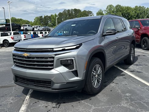 New 2025 Chevrolet Traverse LT w/ Enhanced Driving Package image 5