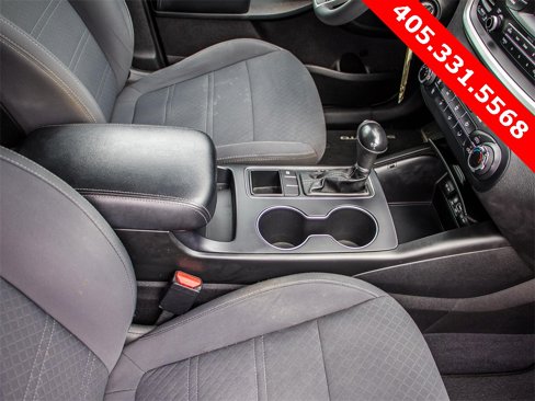 Used 2017 Kia Sorento L image 17