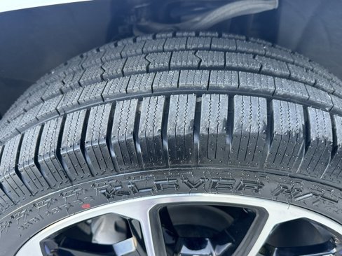 Used 2021 Chevrolet Tahoe RST image 30