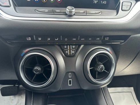 Used 2023 Chevrolet Blazer LT w/ Driver Confidence Package image 43