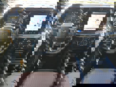 New 2026 Ford F250 Platinum image 14