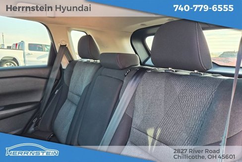 Used 2024 Nissan Rogue SV image 25