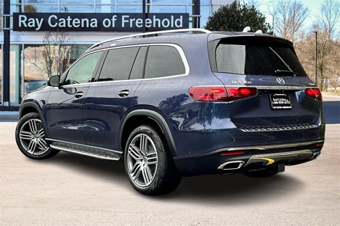 New 2026 Mercedes-Benz GLS 450 4MATIC image 3