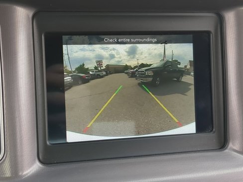 Used 2022 Dodge Charger SXT image 29