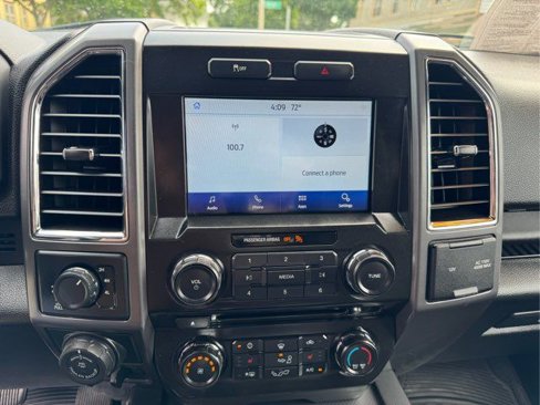 Used 2016 Ford F150 XLT w/ Equipment Group 302A Luxury image 13